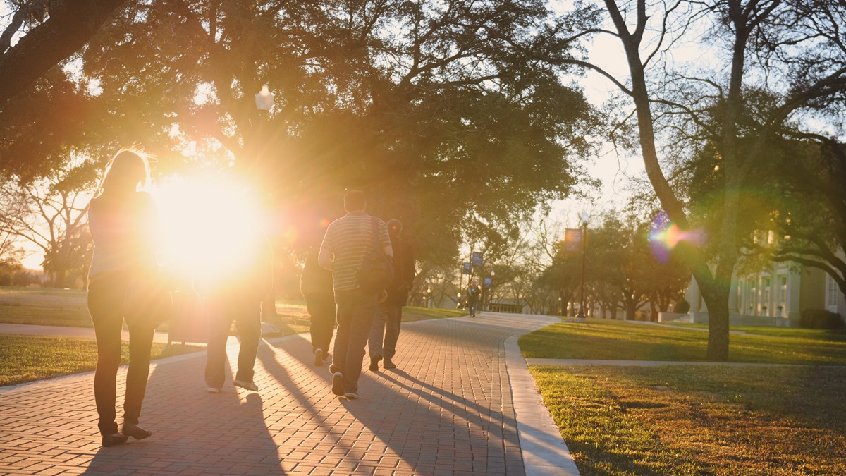 Christian Colleges Are in Crisis. Here's What That Means for the Church. - Vimarsana News