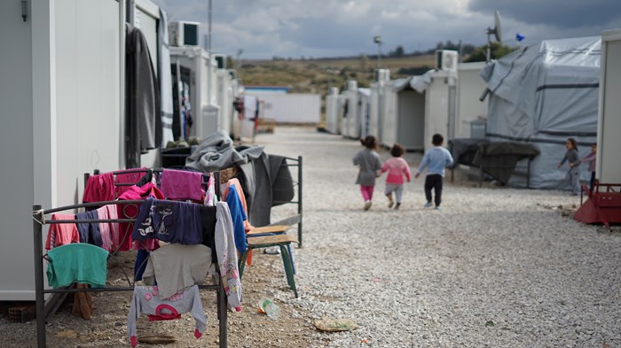 Welcoming Migrants and Refugees: A Biblical Ethic of Kinship Welcoming Migrants and Refugees: A Biblical Ethic of Kinship
