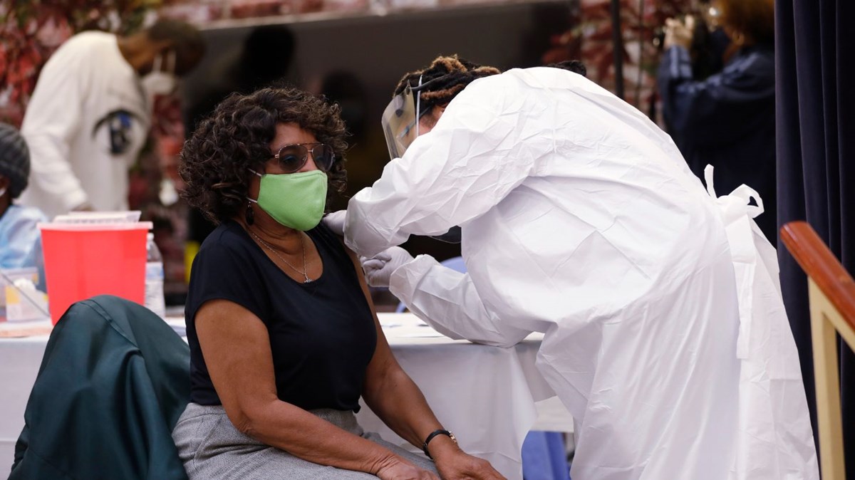 Black Church Group Offers Its Best Shot at Closing Vaccine...... | News & Reporting - Vimarsana News