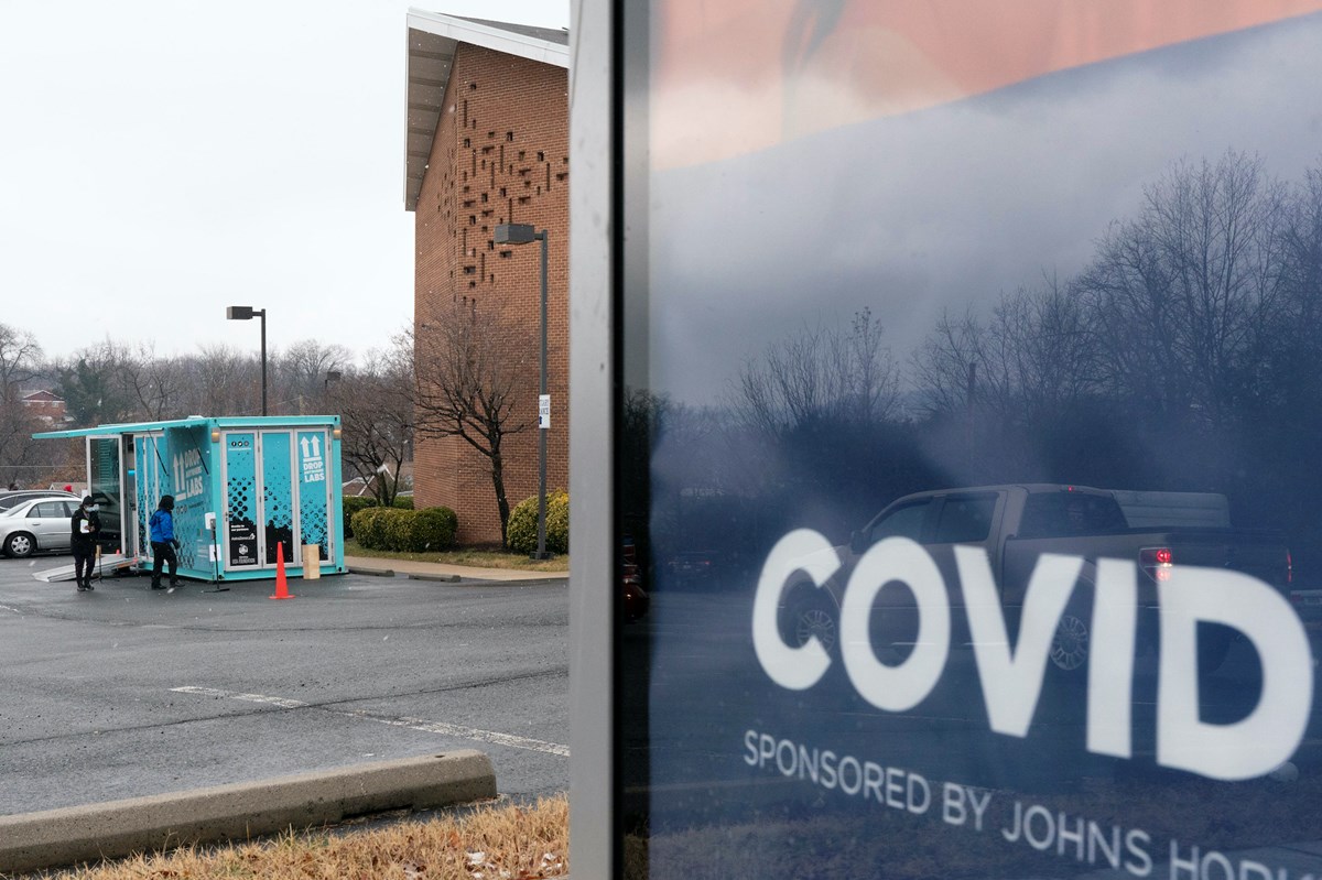 DC’s Pennsylvania Avenue Baptist Church hosts a COVID-19 vaccine clinic outside its sanctuary. 