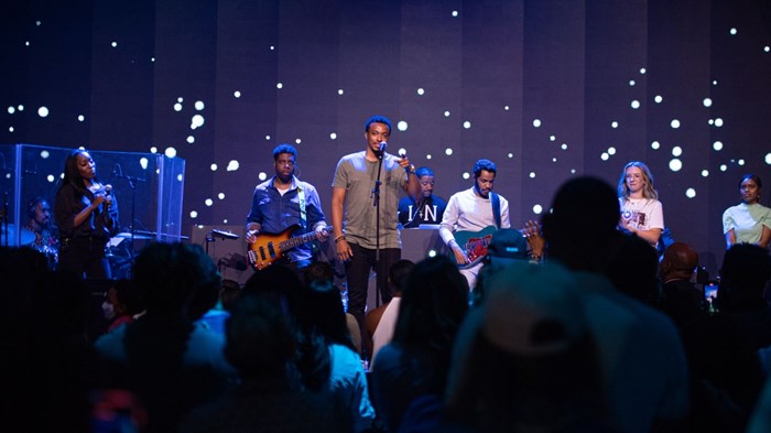 Hillsong Atlanta Launches Sunday Services With Hip Hop and Gospel Worship