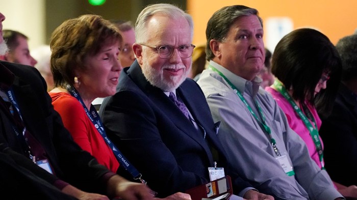 Southern Baptists Elect Ed Litton as New President Southern Baptists Elect Ed Litton as New President