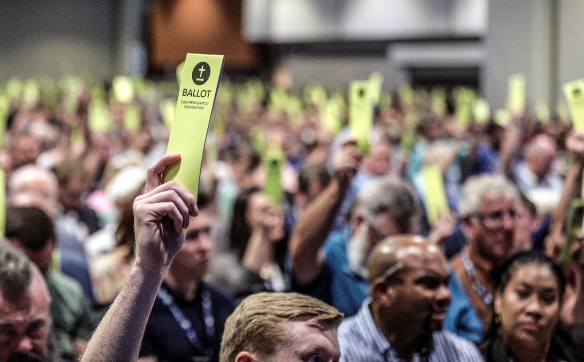 Delegates vote at the Southern Baptist Convention's 2021 annual meeting in Nashville.