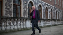 Church of England Considers Evangelical-Inspired Proposal for Lay-Led Churches