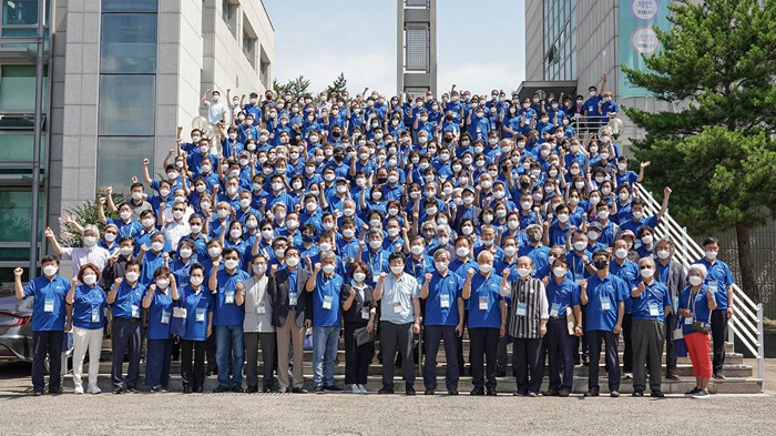 다음 세대와 북한의 부흥을 위해 모인 한국 선교사들 다음 세대와 북한의 부흥을 위해 모인 한국 선교사들