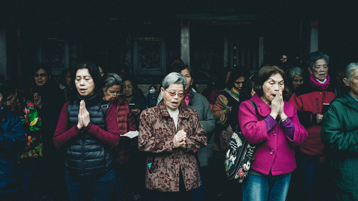 How Older People Can Overcome Stereotypes and Flourish in Transition How Older People Can Overcome Stereotypes and Flourish in Transition