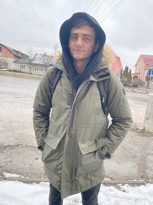 Анатолий, 26-летний украинский христианин, был среди мирных жителей, погибших в воскресенье в результате российских атак.
