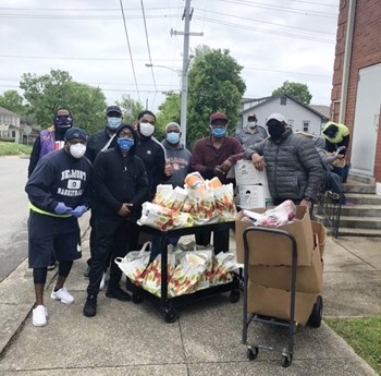 The Grove’s Nashville campus parking lot served its community during the pandemic with a food drive in November 2021