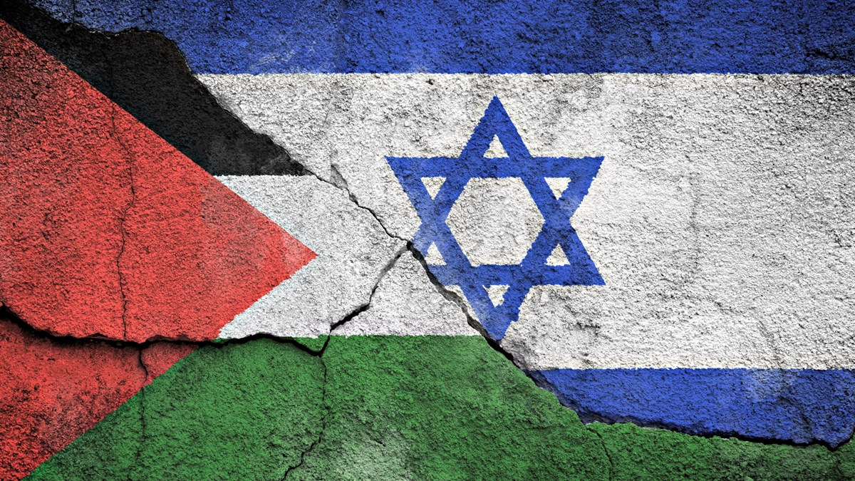 Pew: Israelis and Palestinians Find Favor in the Eyes of A...... | News & Reporting - Vimarsana News