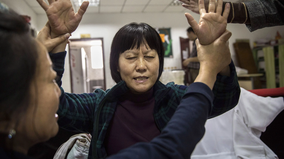 ﻿中國 “聖經女教師 ”的非凡故事