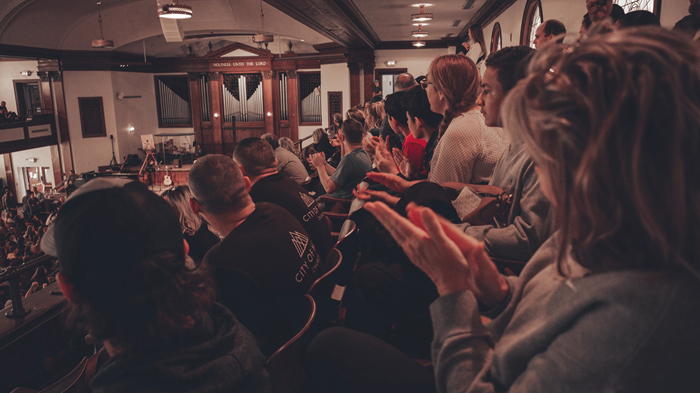 “Não há celebridades aqui, exceto Jesus”: como Asbury protegeu o avivamento “Não há celebridades aqui, exceto Jesus”: como Asbury protegeu o avivamento