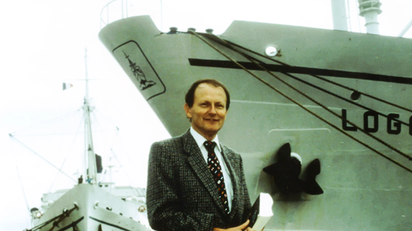 George Verwer y el OM Logos George Verwer y el OM Logos