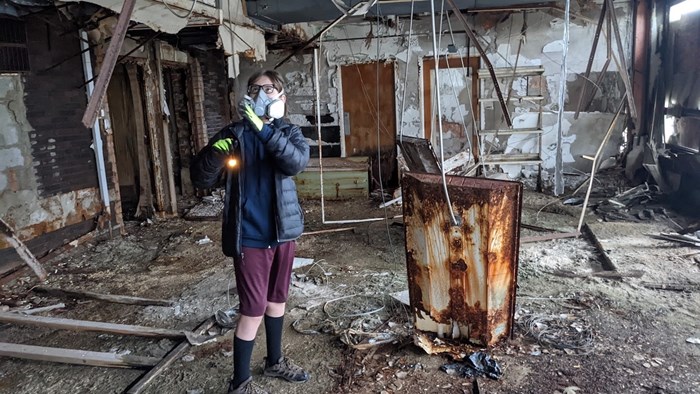 The Last of Us: How an Abandoned Hospital Prompted Us to Remember Those Left Behind The Last of Us: How an Abandoned Hospital Prompted Us to Remember Those Left Behind