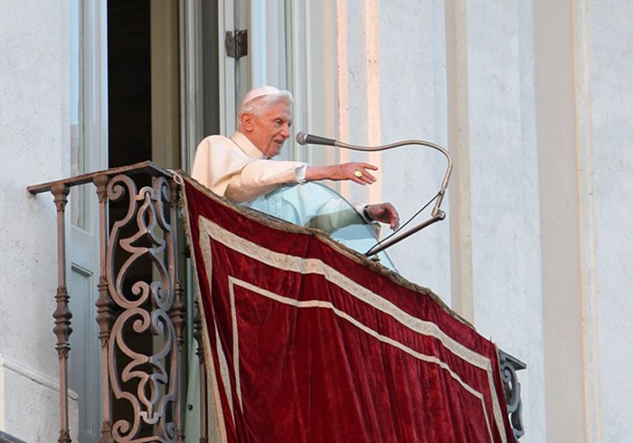 Quitting Time: The Pope Retired. Should Your Pastor? Quitting Time: The Pope Retired. Should Your Pastor?