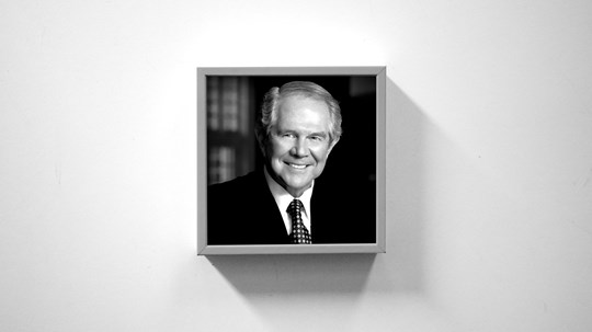 Died: Pat Robertson, Broadcast Pioneer Who Brought Christian TV to the Mainstream Died: Pat Robertson, Broadcast Pioneer Who Brought Christian TV to the Mainstream