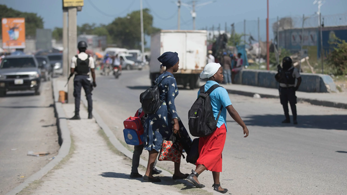 Entre violences et enlèvements, les chrétiens haïtiens peinent à se réunir en sécurité. Entre violences et enlèvements, les chrétiens haïtiens peinent à se réunir en sécurité.