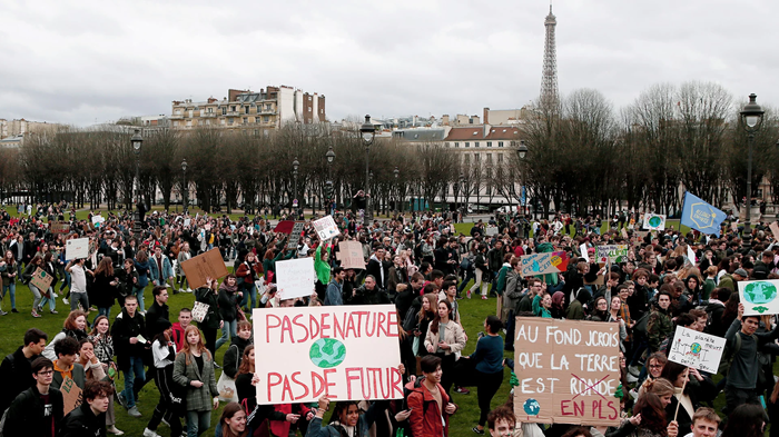 France : une majorité de chrétiens soucieux du changement climatique. France : une majorité de chrétiens soucieux du changement climatique.