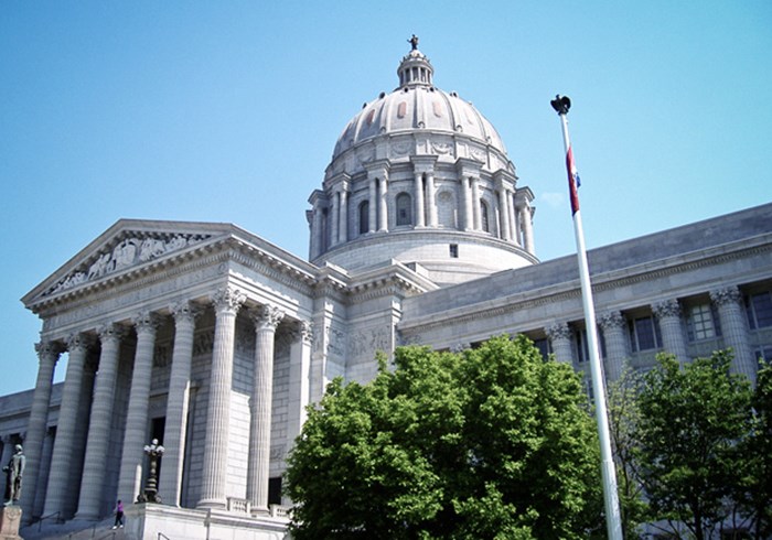 Missouri to Vote on Prayer Amendment as Critics Warn of Legal Nightmares Missouri to Vote on Prayer Amendment as Critics Warn of Legal Nightmares