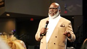 T. D. Jakes Keeps Preaching Revival After Shooting Down Rumors