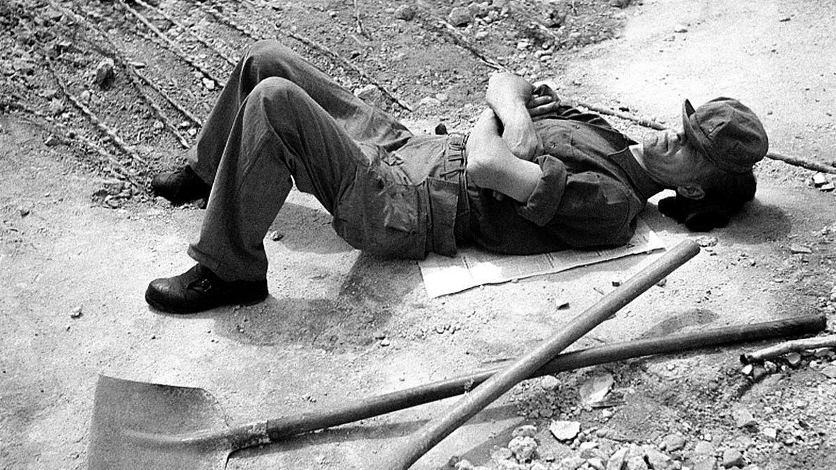 सब्बाथ कोई विलासितापूर्ण वस्तु नहीं है