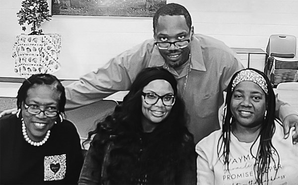Julius Jones and his family. Julius Jones and his family.
