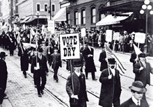 A Historian Decries Evangelical Power Politics—on Both Left and Right A Historian Decries Evangelical Power Politics—on Both Left and Right