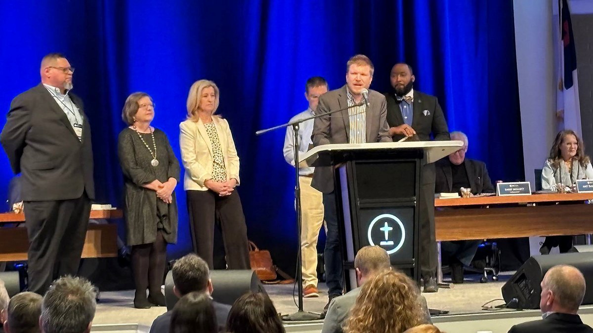 दक्षिणी बैपटिस्ट दुर्व्यवहार डेटा की निगरानी के लिए नया संगठन लॉन्च करेंगे…… | समाचार एवं रिपोर्टिंग