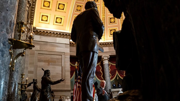 Billy Graham’s US Capitol Statue Unveiled Billy Graham’s US Capitol Statue Unveiled