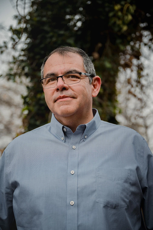 Jesse Rincones es el pastor principal de la iglesia Alliance Church en Lubbock, Texas.