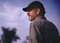 Steve Saint, son of one of the martyrs, narrates the documentary Steve Saint, son of one of the martyrs, narrates the documentary