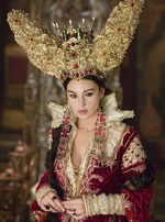 The alluring Monica Bellucci as Queen Mirror