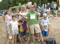 Steve Martin fires up his family for the Labor Day Cup competition