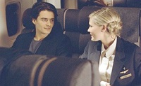 Drew (Orlando Bloom) meets flight attendant Claire (Kirsten Dunst) on the way to Kentucky