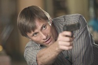 Viggo Mortensen changes from a peaceful man to a violent one