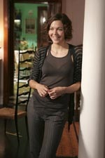 Maggie Gyllenhaal as Ana Pascal, whom Harold is 'auditing'