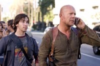 McClane and Matt Farrell try to make sense of the chaos