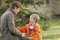 Dakota Goyo as Teddy, Erik's young son
