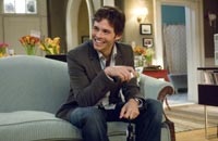 James Marsden as Kevin, a reporter on the weddings beat
