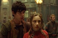 Harry Treadway as Doon, Saoirse Ronan as Lina