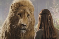 Aslan and Lucy (Georgie Henley)