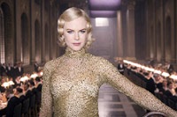 Nicole Kidman as Mrs. Coulter, a high-ranking official of the Magisterium