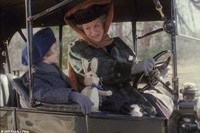 Matthew Harbour as Toby, Una Kay as Grandmother