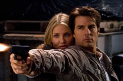 Cameron Diaz as June, Tom Cruise as Roy