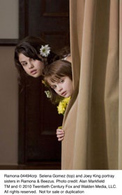 Selena Gomez as Beezus, Joey King as Ramona