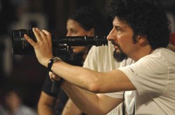 Director Radu Mihaileanu on the set