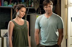 Ashley Judd as Lorraine, Harry Connick Jr. as Dr. Clay