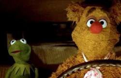 Kermit and Fozzie in 'The Muppet Movie'