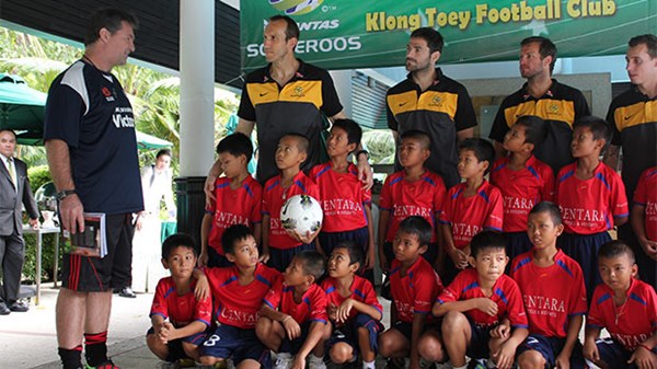 Soccer and Salvation in Thailand's Largest Slum Soccer and Salvation in Thailand's Largest Slum