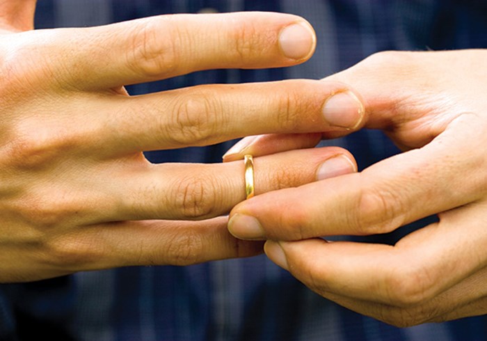 Marriage Help Comes to Capitols Marriage Help Comes to Capitols