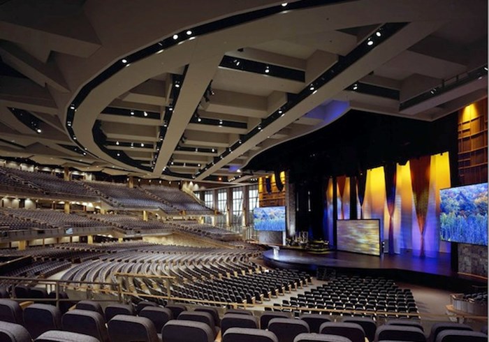 Trends in Big Church Buildings Trends in Big Church Buildings